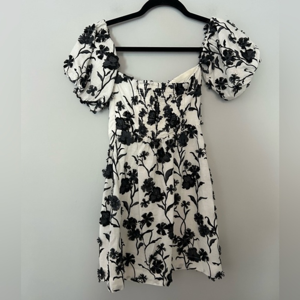 Anthropologie Sabrina Black & White Puff-Sleeve Applique Mini Dress - Picture 7 of 11